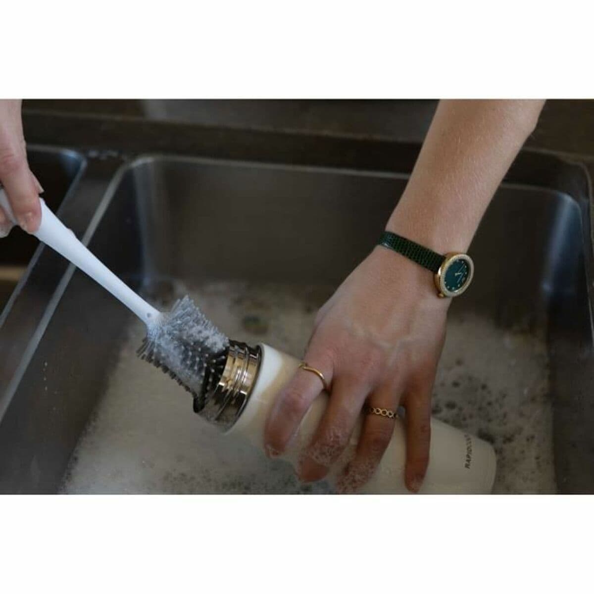 Cepillo Limpia Biberón y Tetina Nûby Mango ergonómico - Image 9