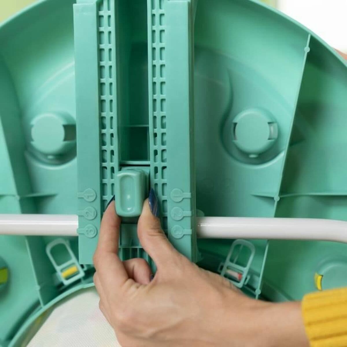 Wheeled walking frame Bright Starts Multicolour animals - Image 3