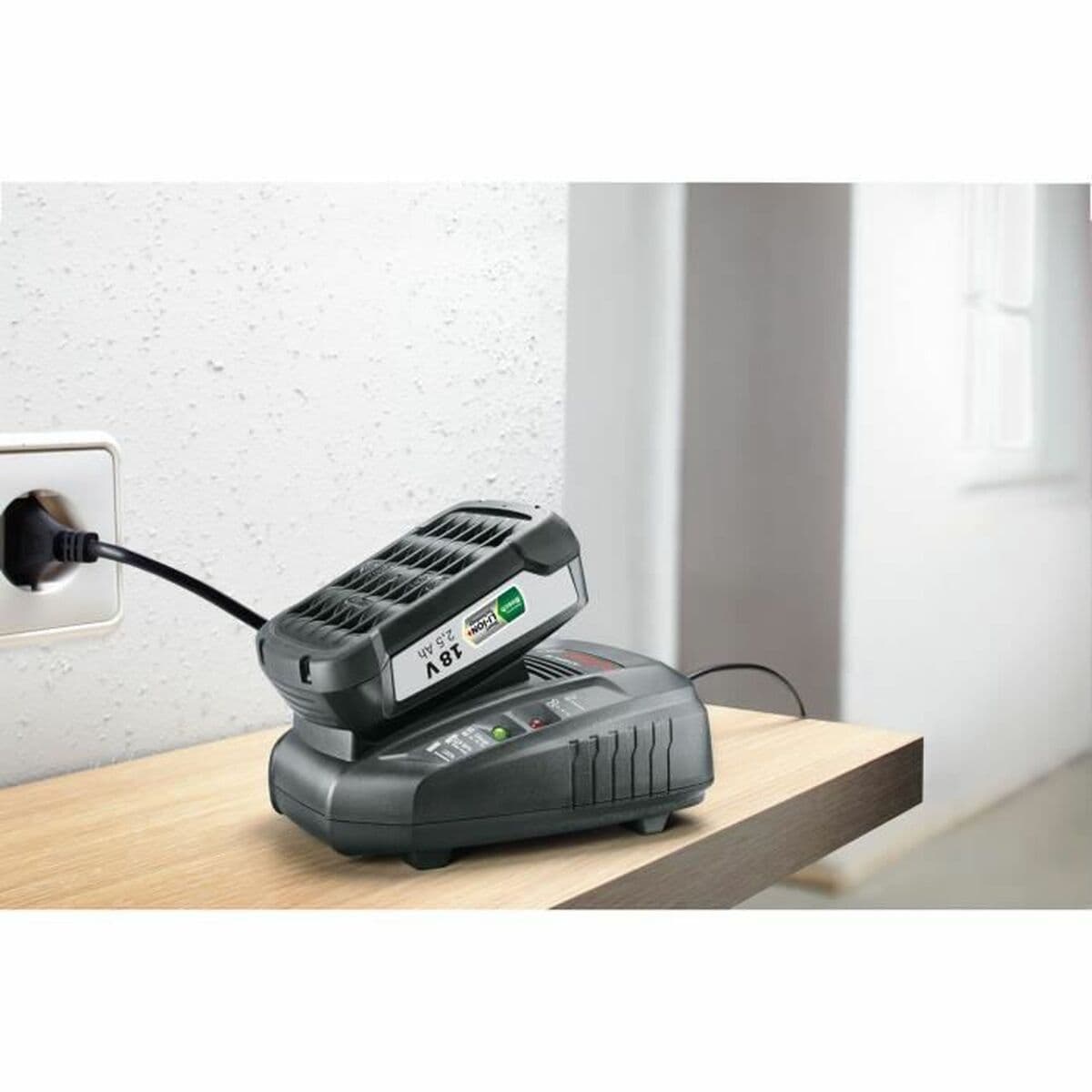 Újratölthető lítium akkumulátor BOSCH Power 4All Litio Ion 2,5 Ah 18 V - Image 3