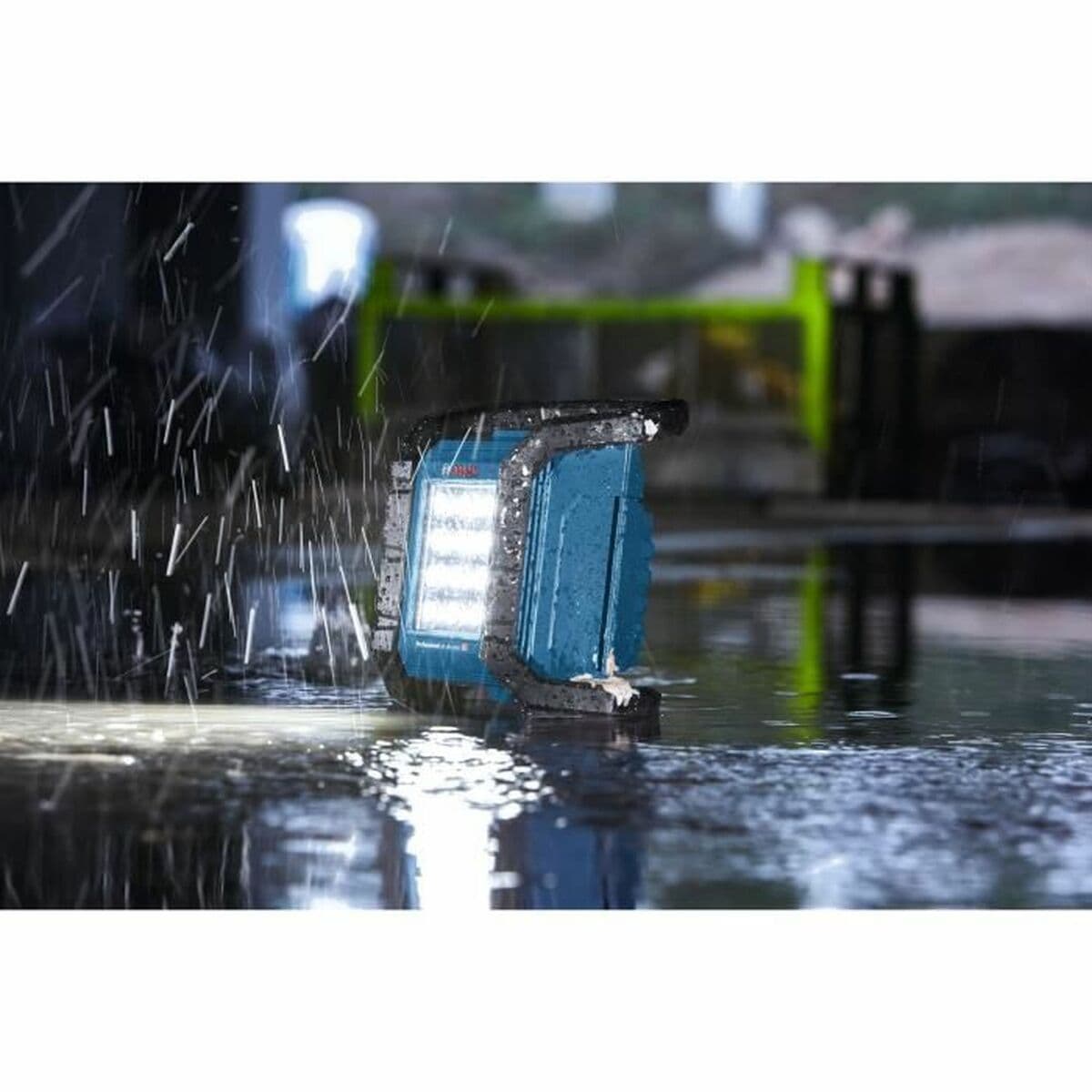 Luz de Trabajo BOSCH GLI 18V-1200 C - Image 3