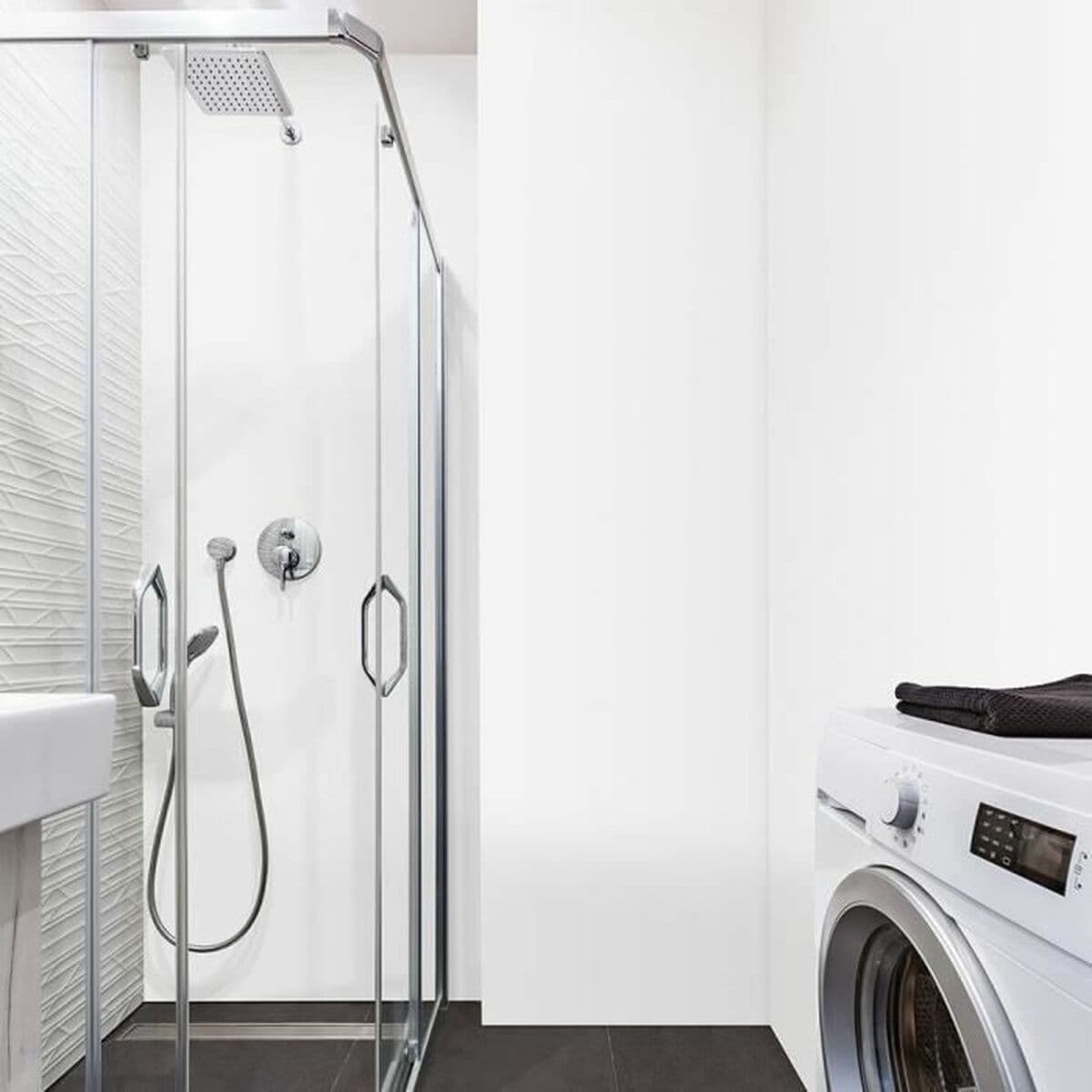 Pohjamaali Ripolin Valkoinen Satiiniviimeistely 2,5 L - Image 3