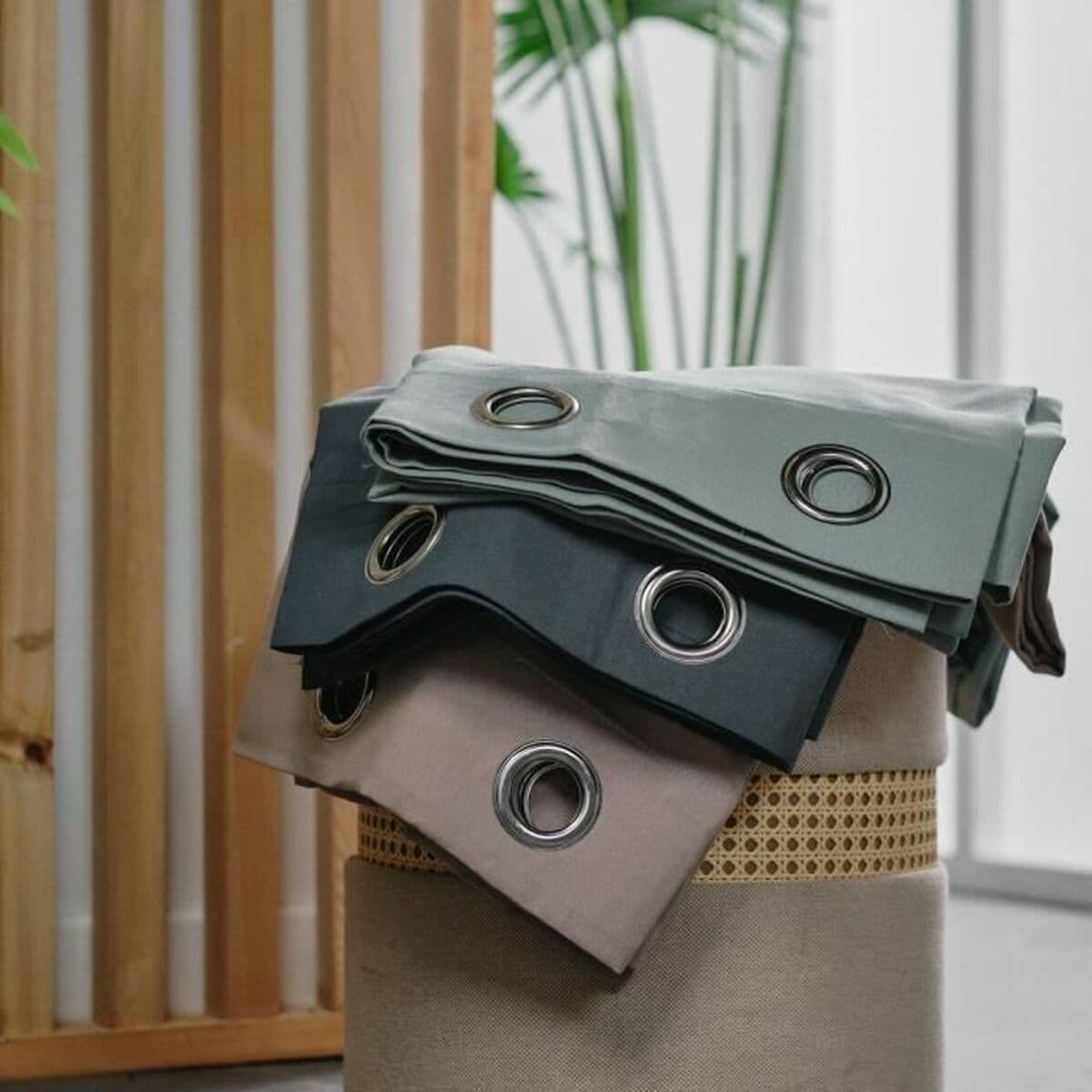 Užuolaidos TODAY Celadon Šviesiai žalia 140 x 240 cm - Image 3