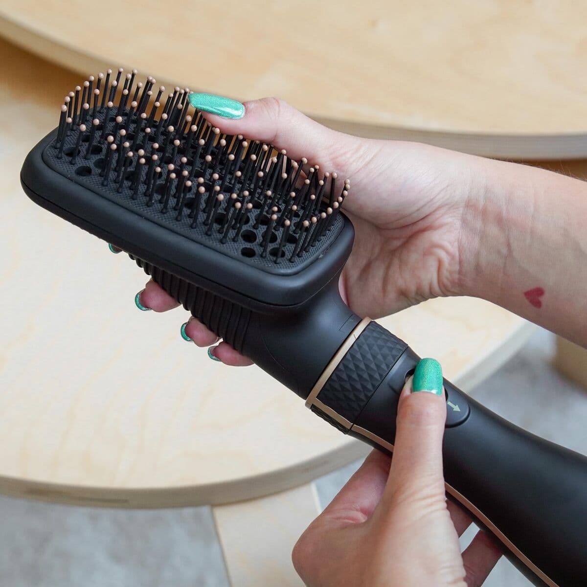 Rizador de Pelo Demeliss 1200 W (Reacondicionado A) - Image 7