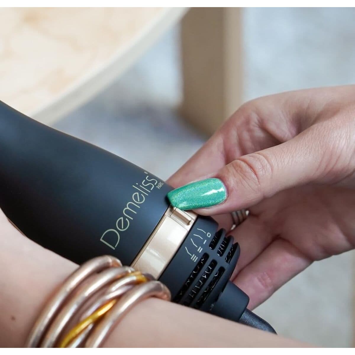 Rizador de Pelo Demeliss 1200 W (Reacondicionado A) - Image 8