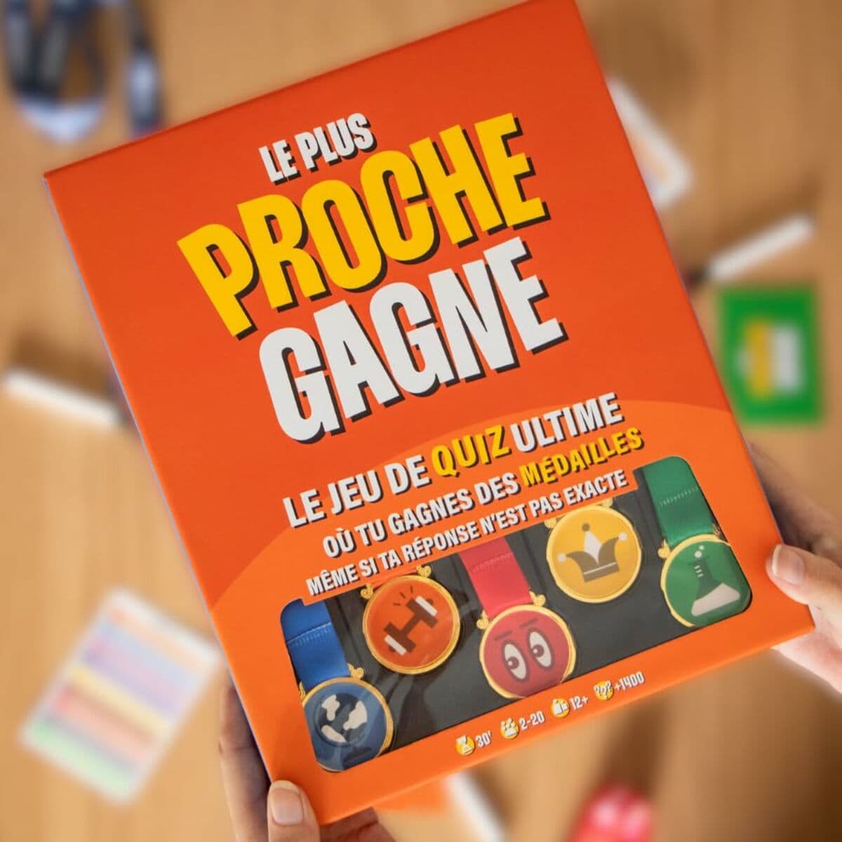 Sällskapsspel Asmodee The Closest Wins: The Ultimate Quiz Game - Image 8