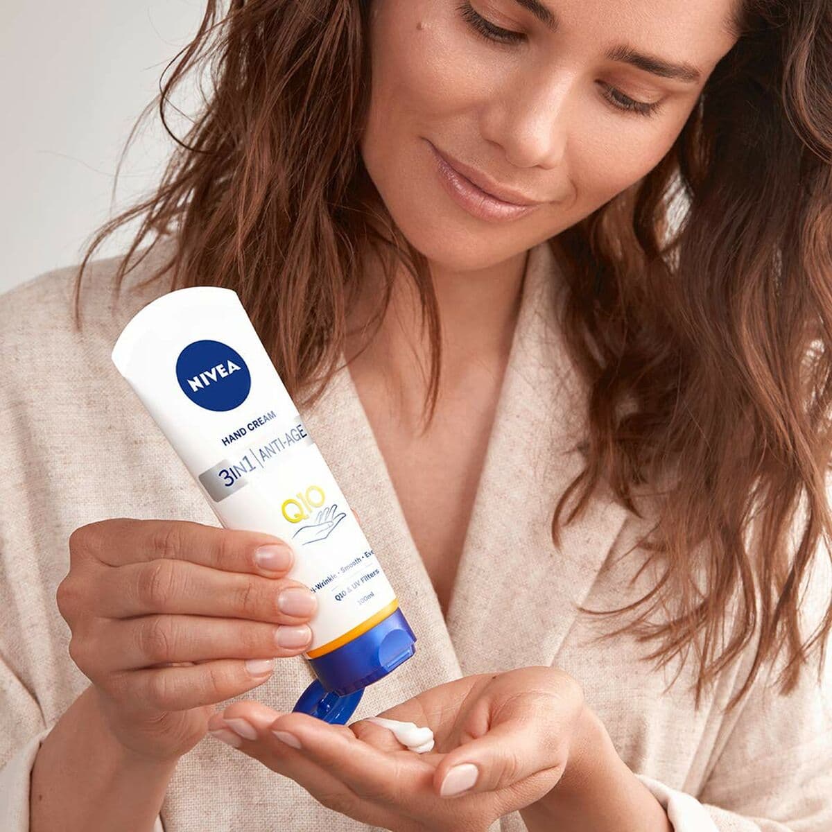 Öregedésgátló Kézkrém Nivea Q10 100 ml 3 az 1 - Image 2