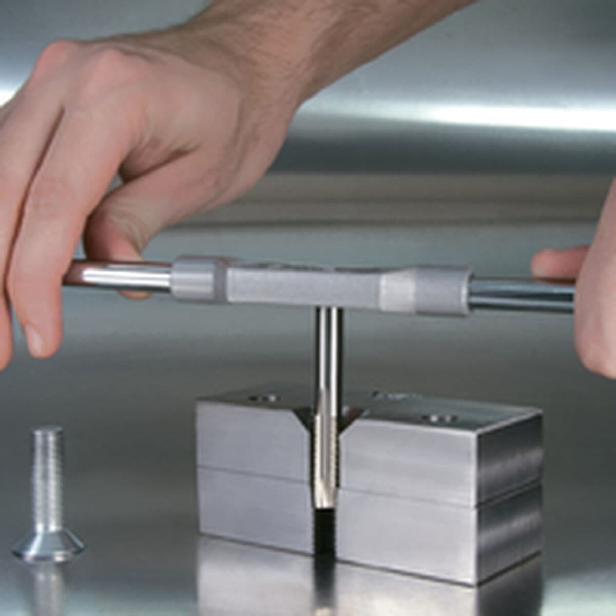 Sett med håndgjenger RUKO 1/8" Høyhastighetsstål (HSS) DIN 5157 2 enheter (2 enheter) - Image 4