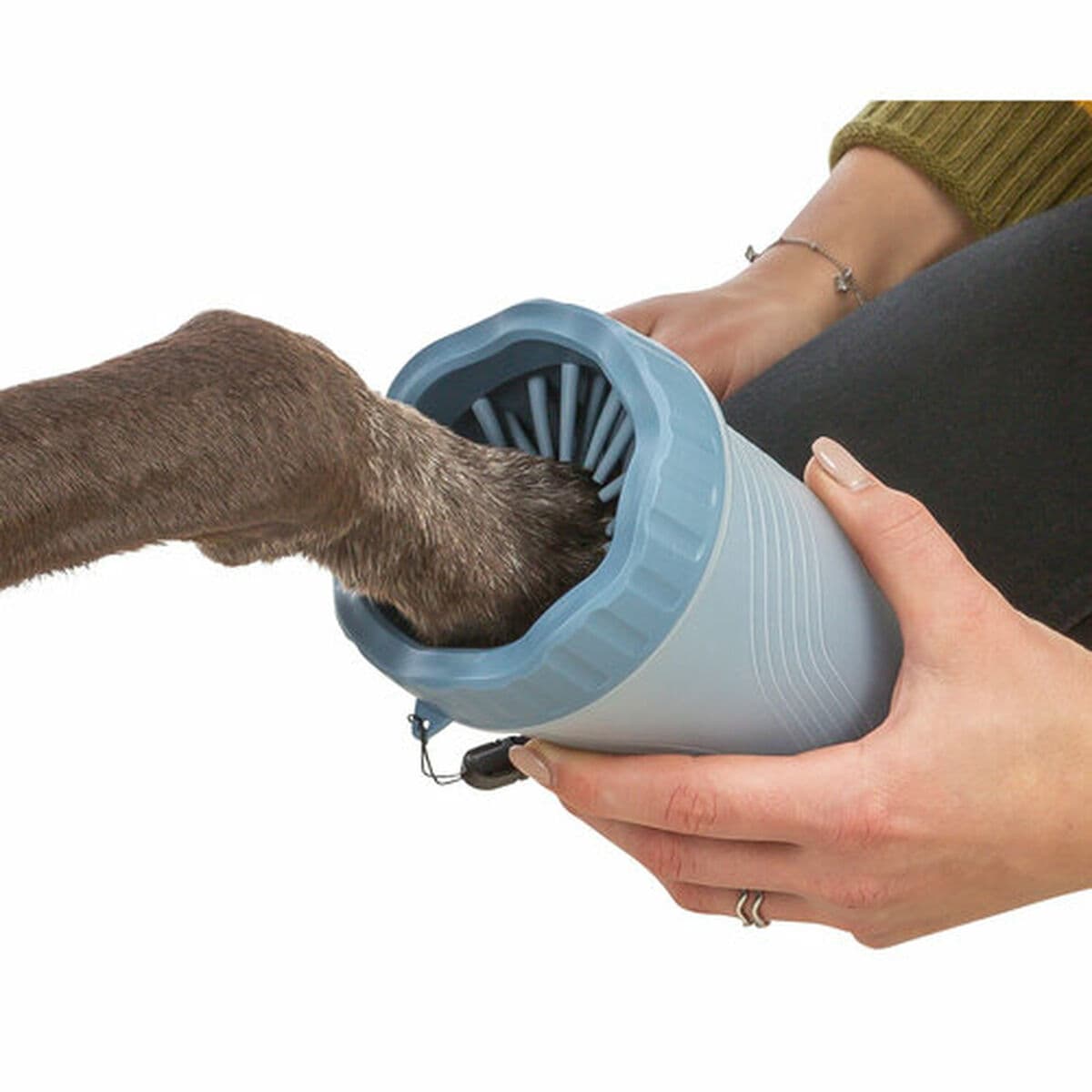 Dog Paw Cleaner Trixie Blue M/L - Image 9
