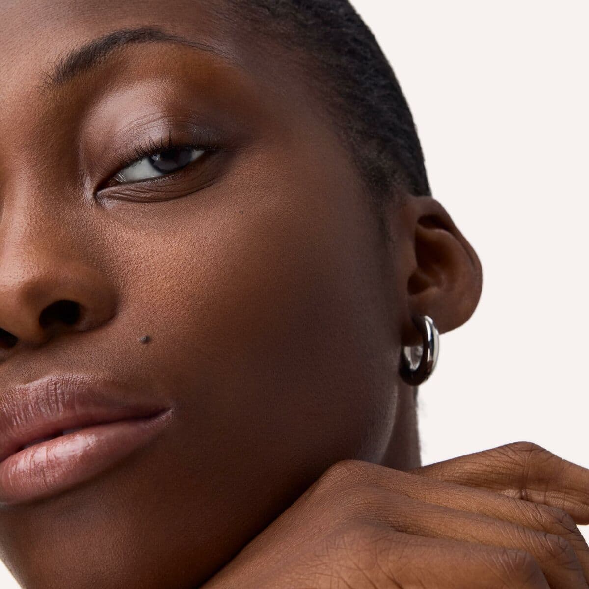 Polvos Fijadores de Maquillaje Catrice SOFT BLUR Nº 001-Translucent 8 g - Image 10