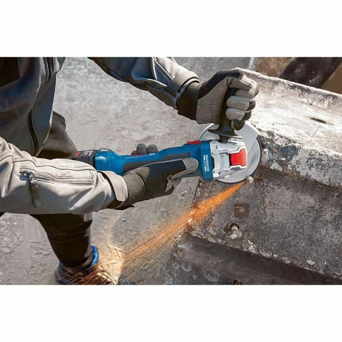 Angle grinder BOSCH 06019H9102 700 W - Image 4