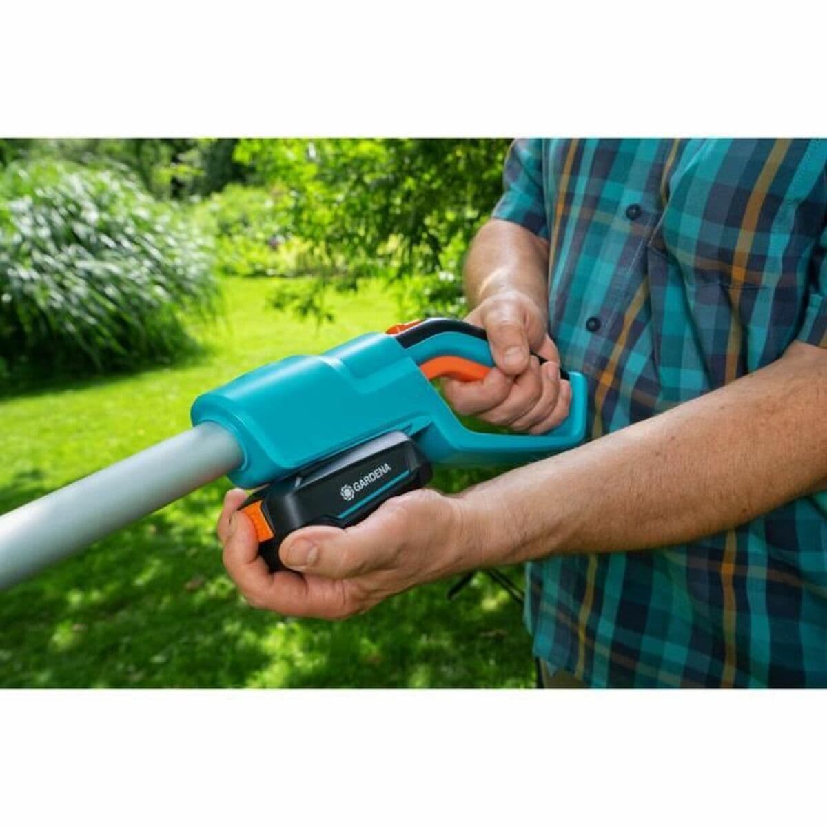 Nožnice na živý plot Gardena THS 42/18 V P4A 18 V 42 cm - Image 4
