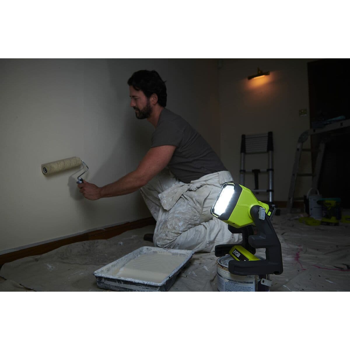 Ficklampa LED Ryobi - Image 2