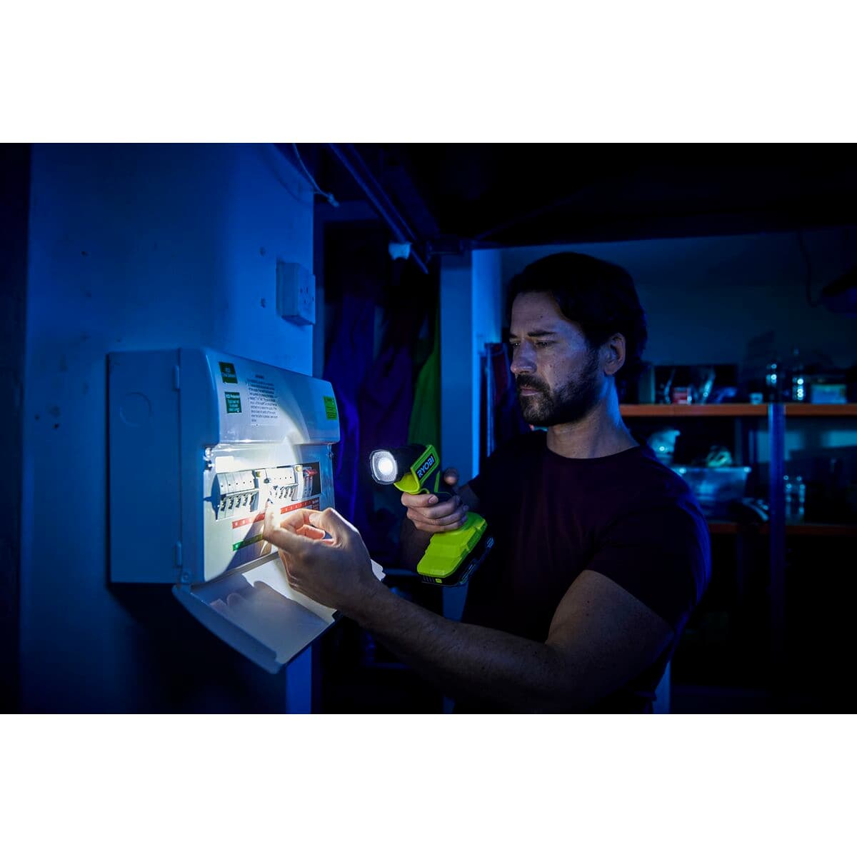 Zaklamp LED Ryobi OnePlus Batterij 280 lm - Image 4