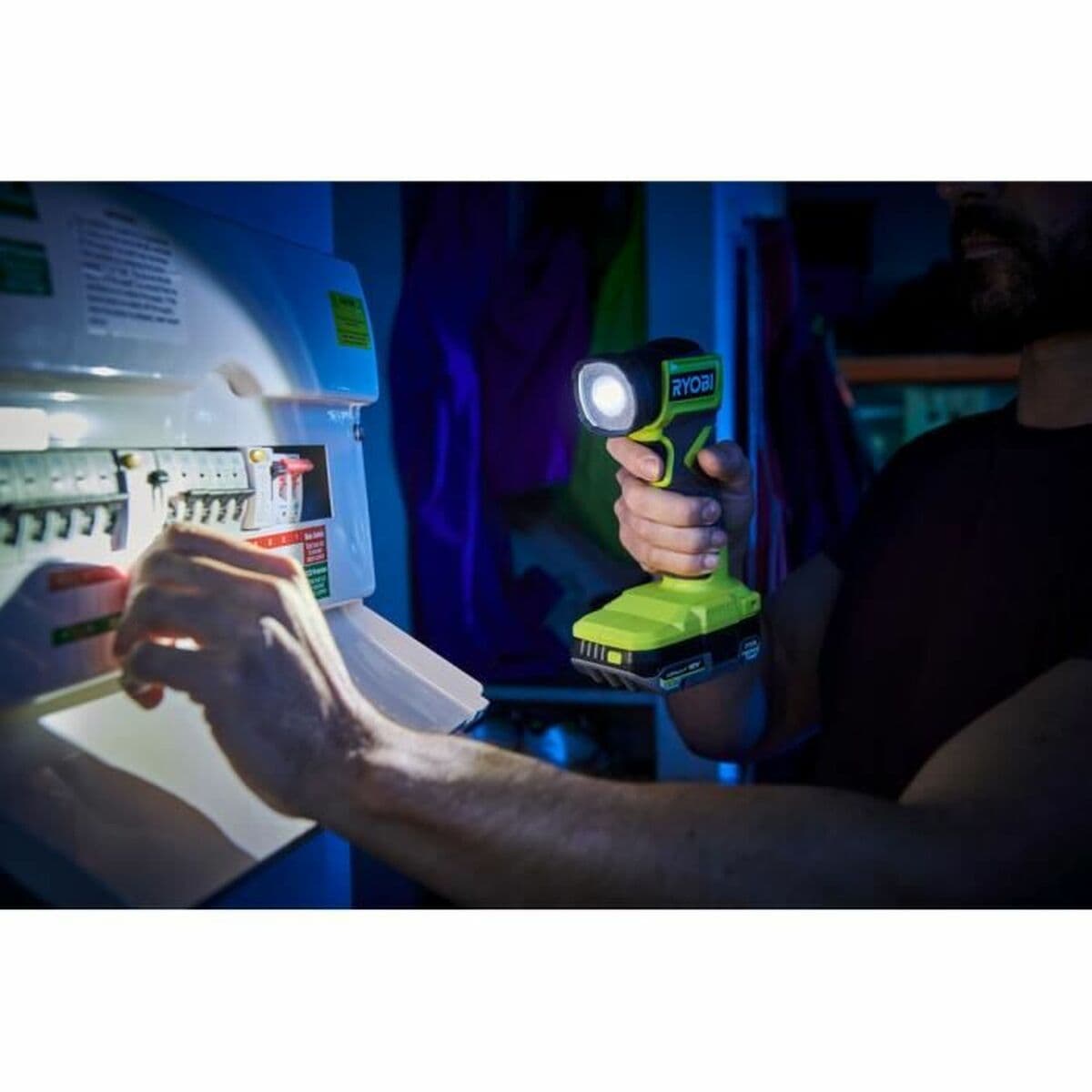 Zaklamp LED Ryobi OnePlus Batterij 280 lm - Image 2