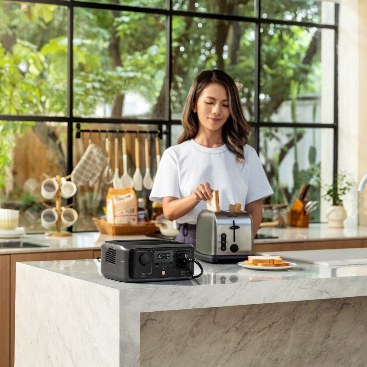 Ecoflow Estación de Energía 245Wh/ 300W River 3 UPS - Image 4