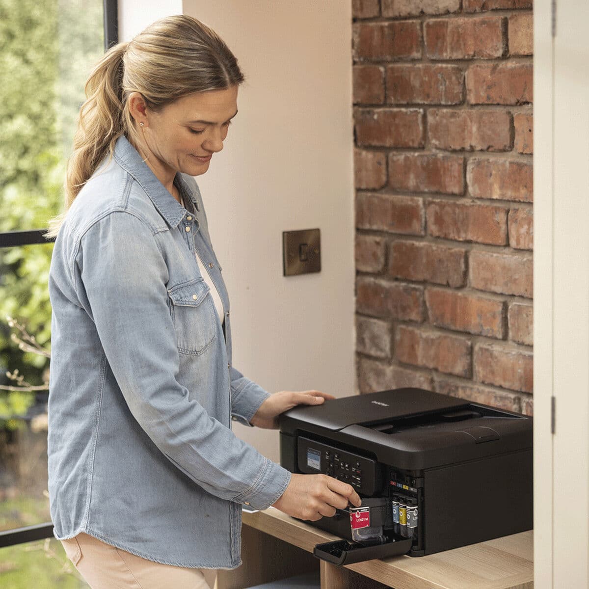 Impresora Multifunción Brother DCPJ1360DWRE1 - Image 3