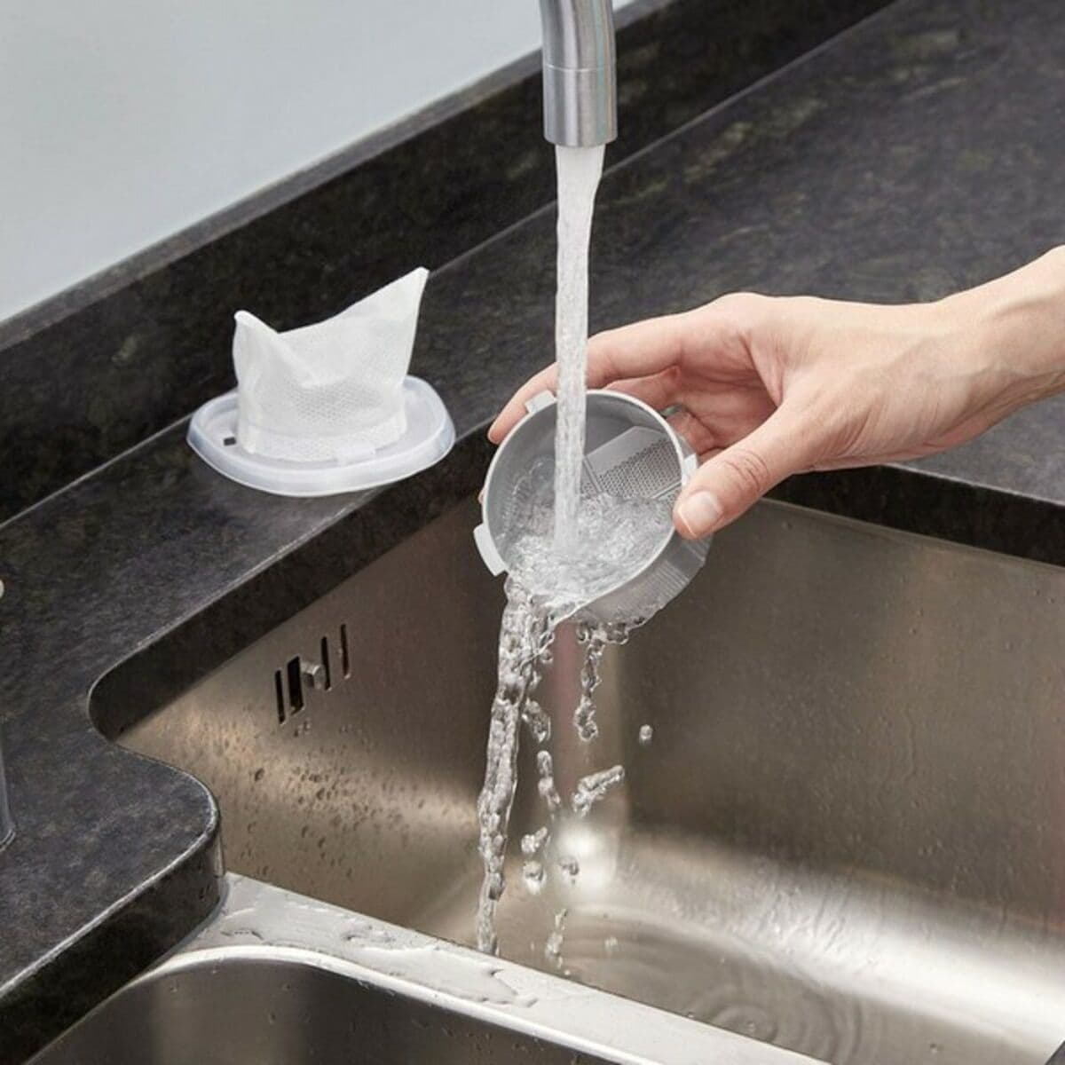 Aspirapolvere a Mano Black & Decker NVC115JL-QW 0,32 L 7,5 W - Image 4