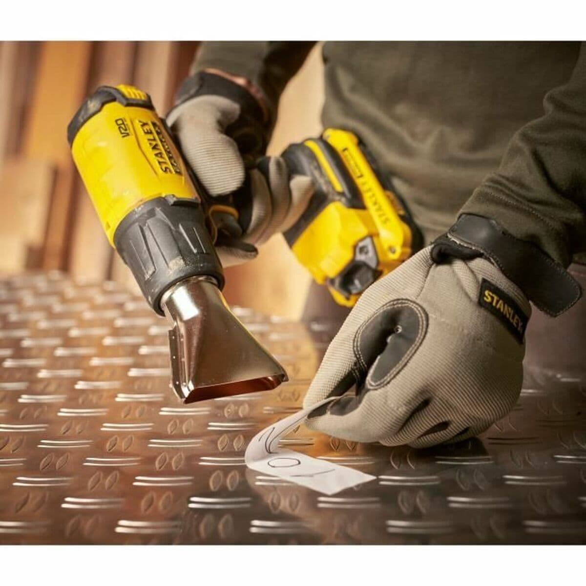 Hot air gun Stanley SFMCE530B - Image 4