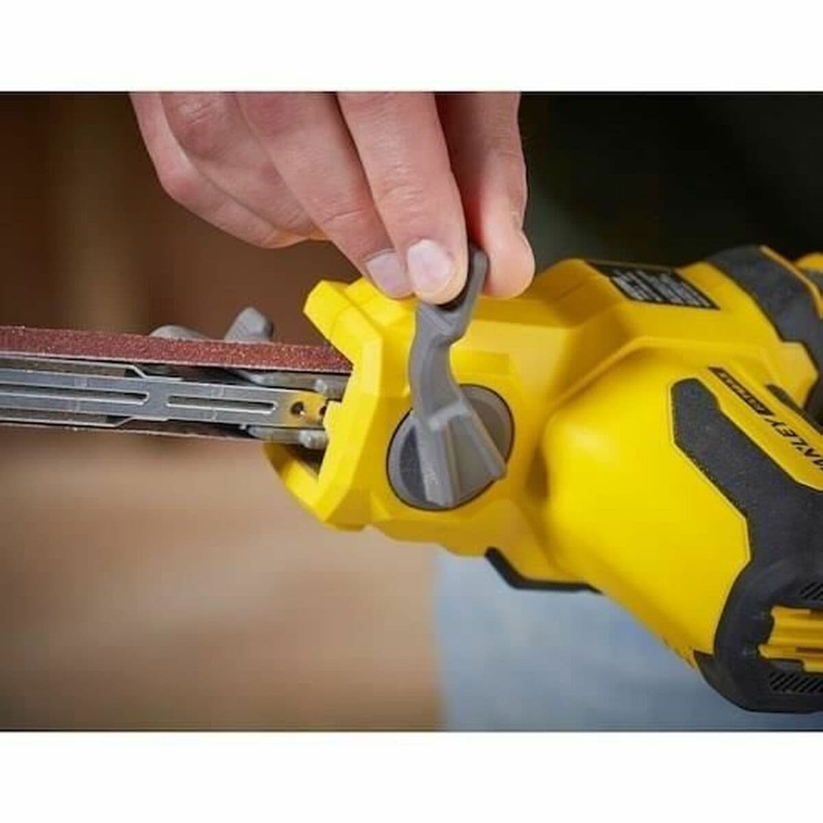 Juostinis pjūklas Stanley SFMCE210D2K-QW - Image 4