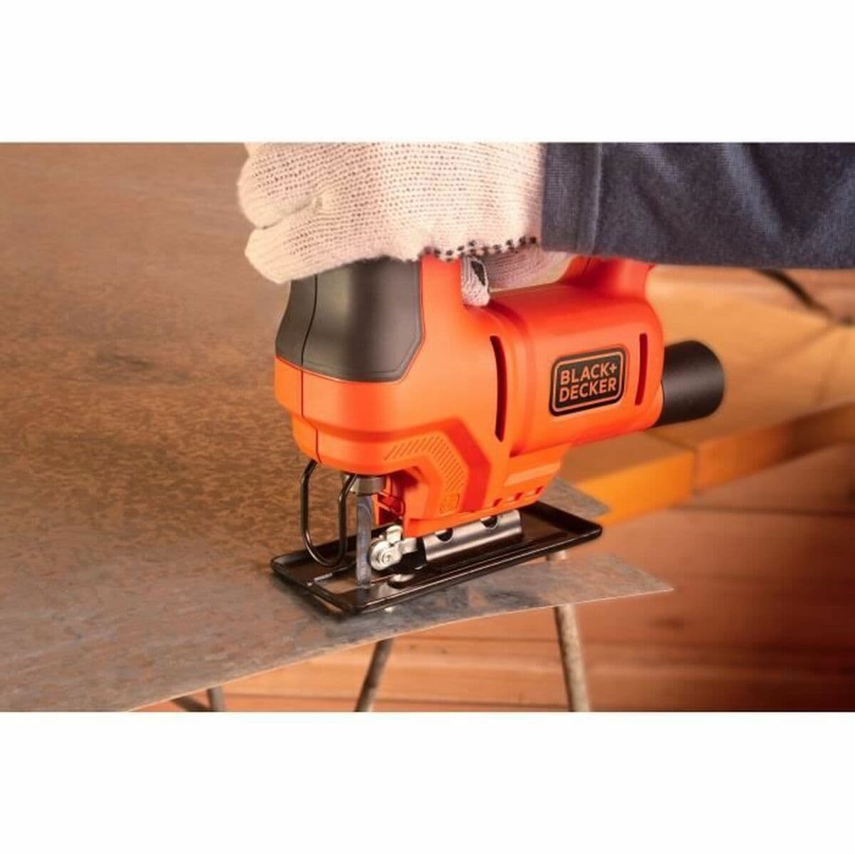 Sierra de Calar Black & Decker 400 W - Image 5
