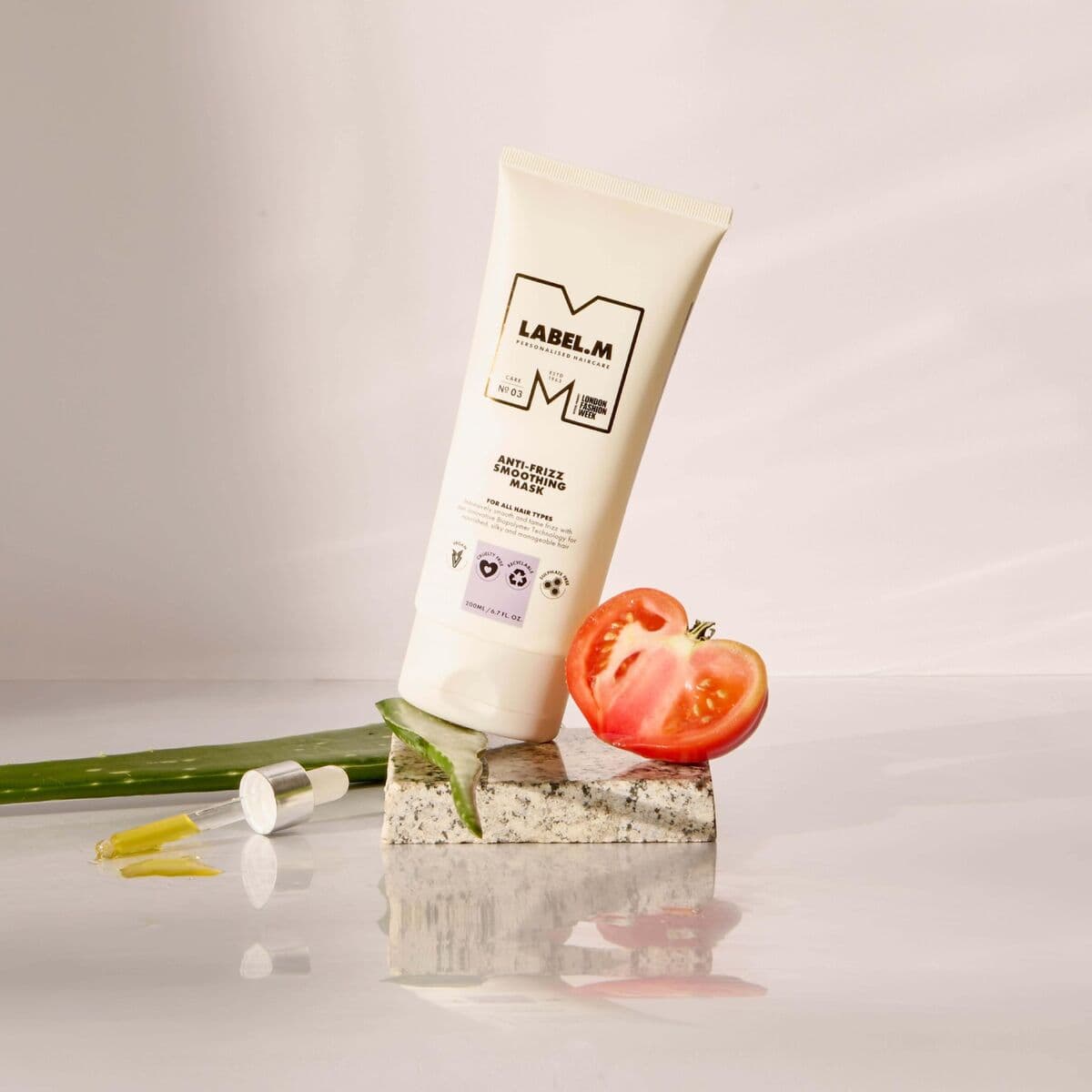 Plaukų kaukė Label.M Anti-Frizz Smoothing Mask 200 ml - Image 2