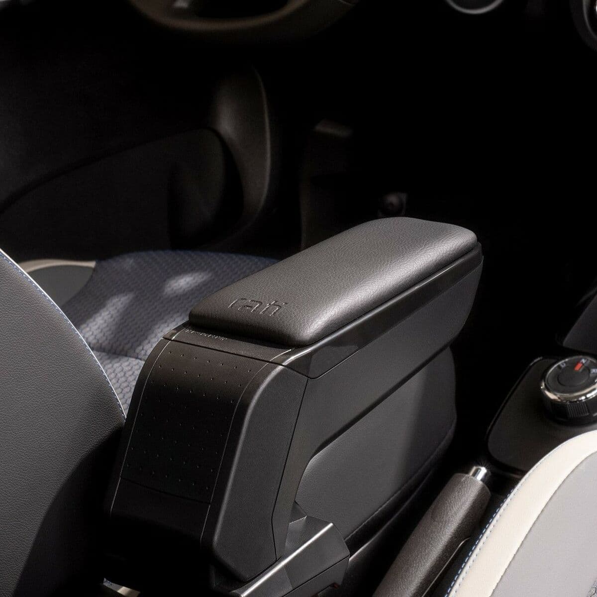 Reposabrazos Armster Dacia Logan 2017-2020 Polipiel - Image 4