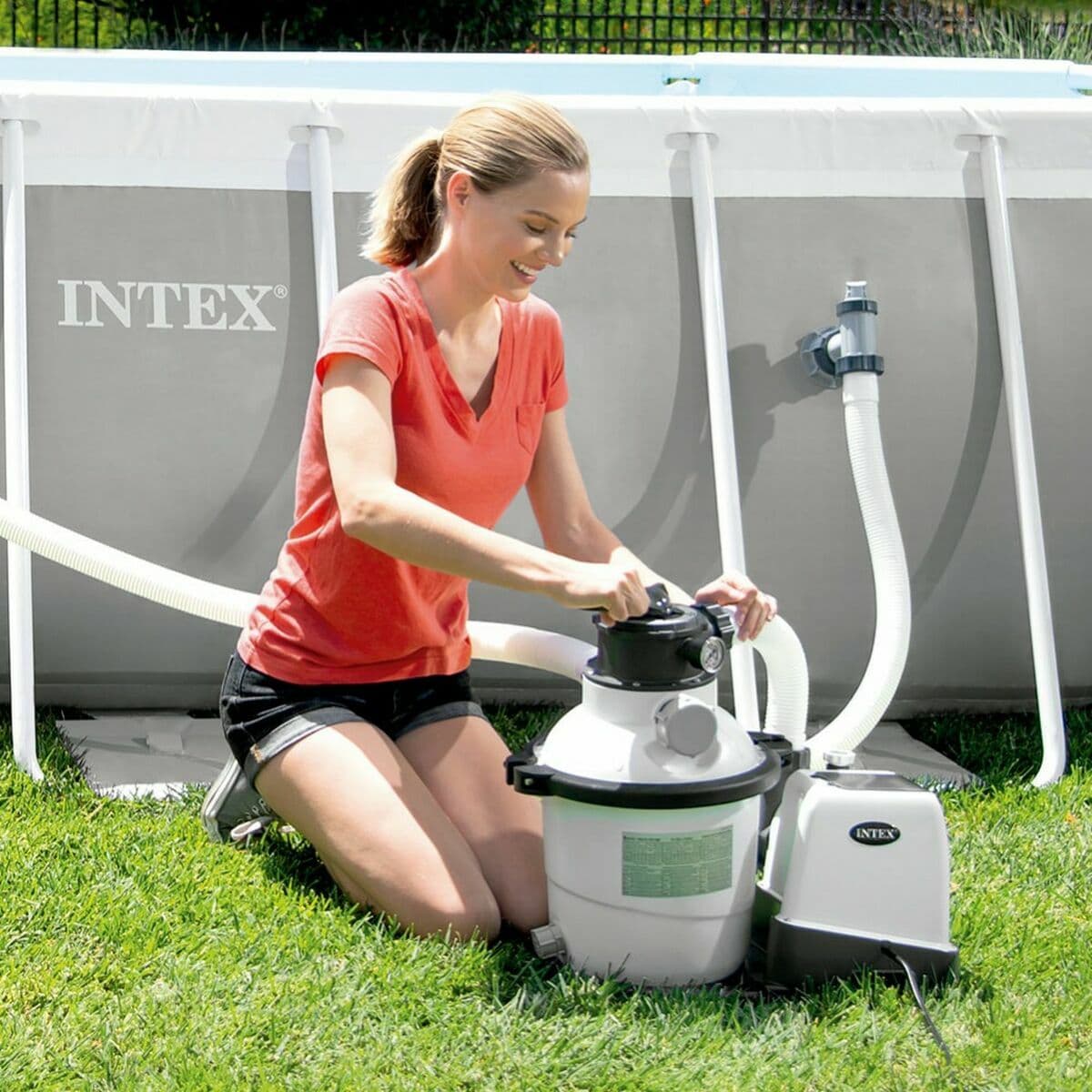 Standarta baseina pumpis Intex - Image 4