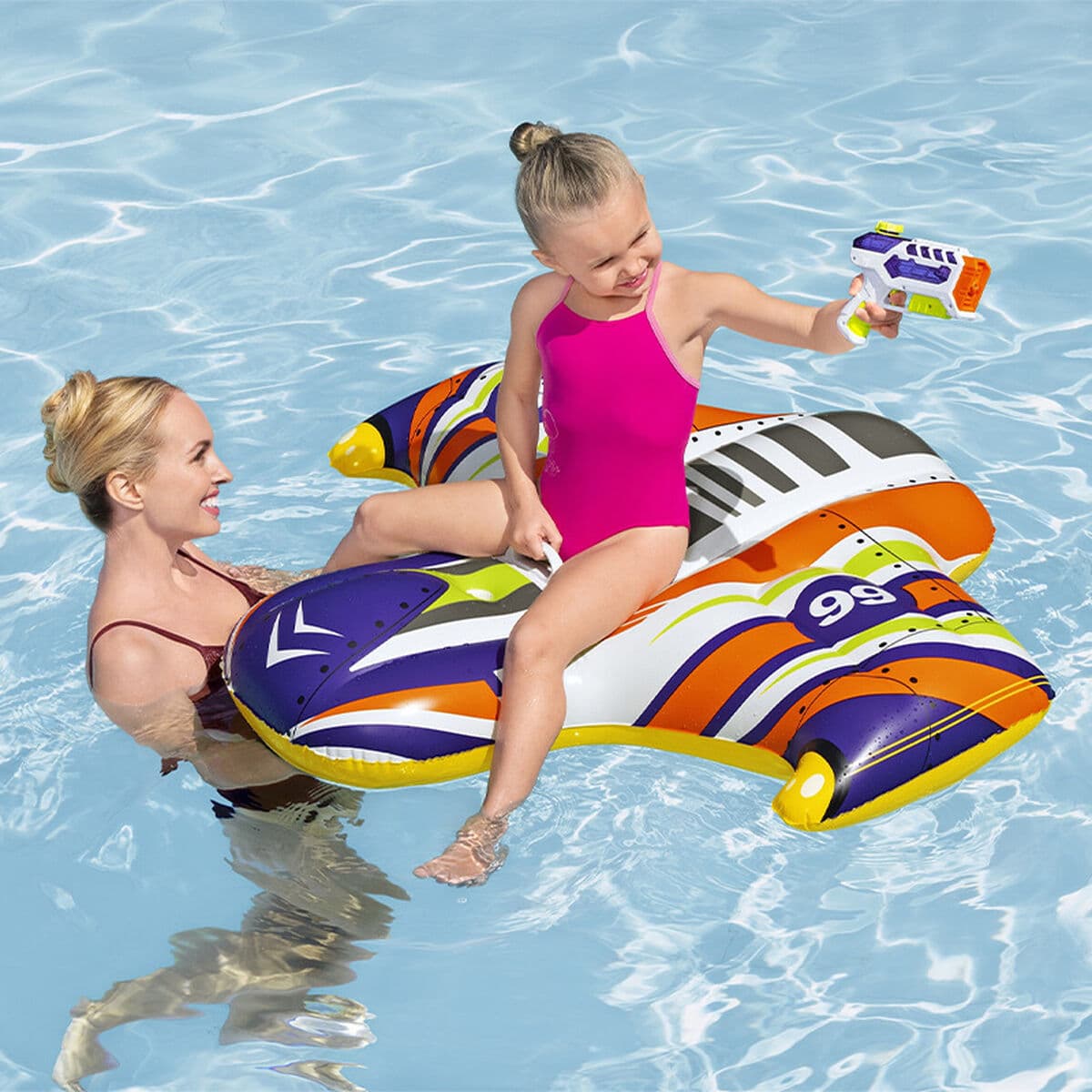 Bestway Figura Hinchable Nave Espacial con Asa con Pistola de Agua 117x107 cm +3 Años Playa y Piscina 41503 - Image 3