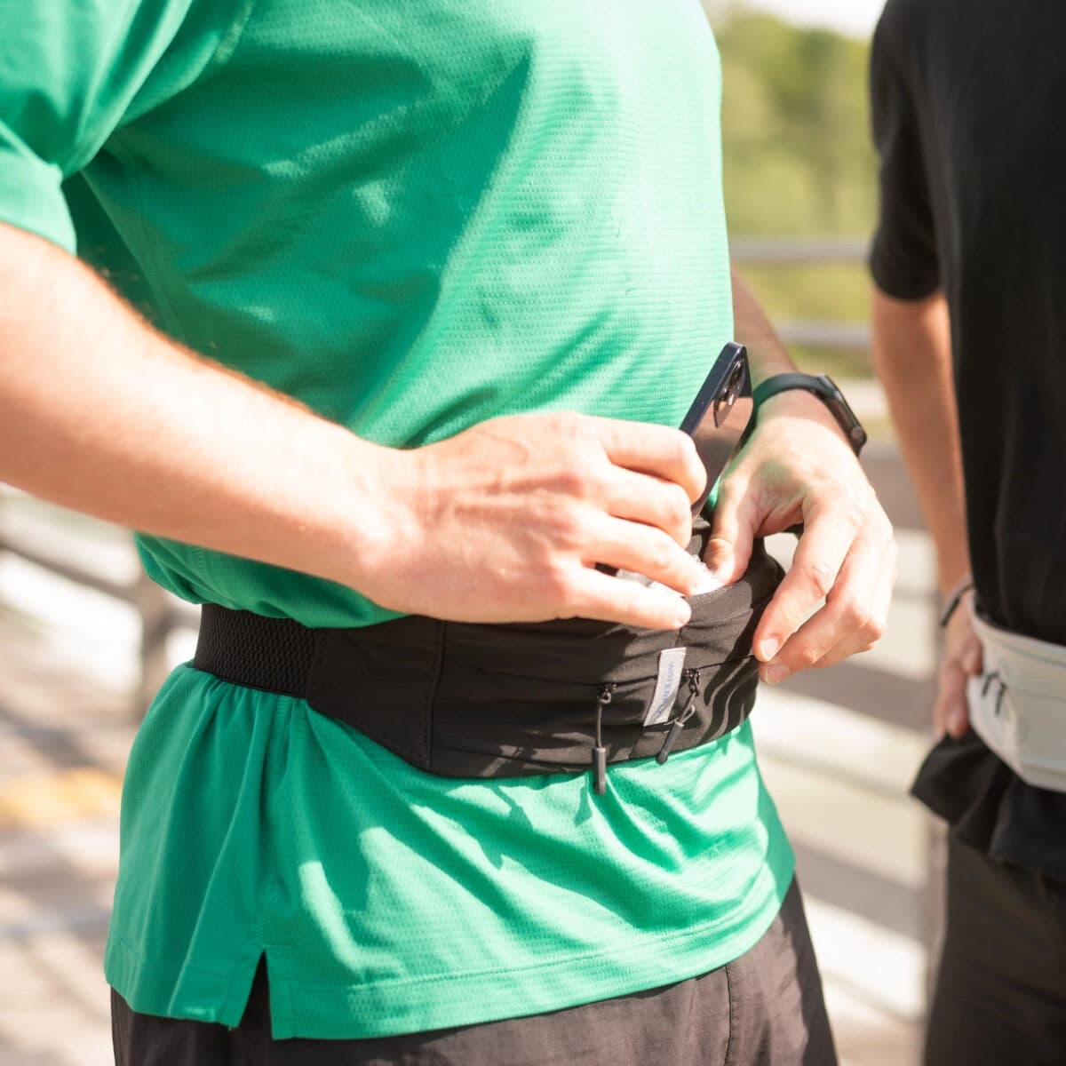 Waterfly Bauchtasche Running Sport 3.0 Schwarz Unisex Lycra 1L mit Reflektoren - Image 14