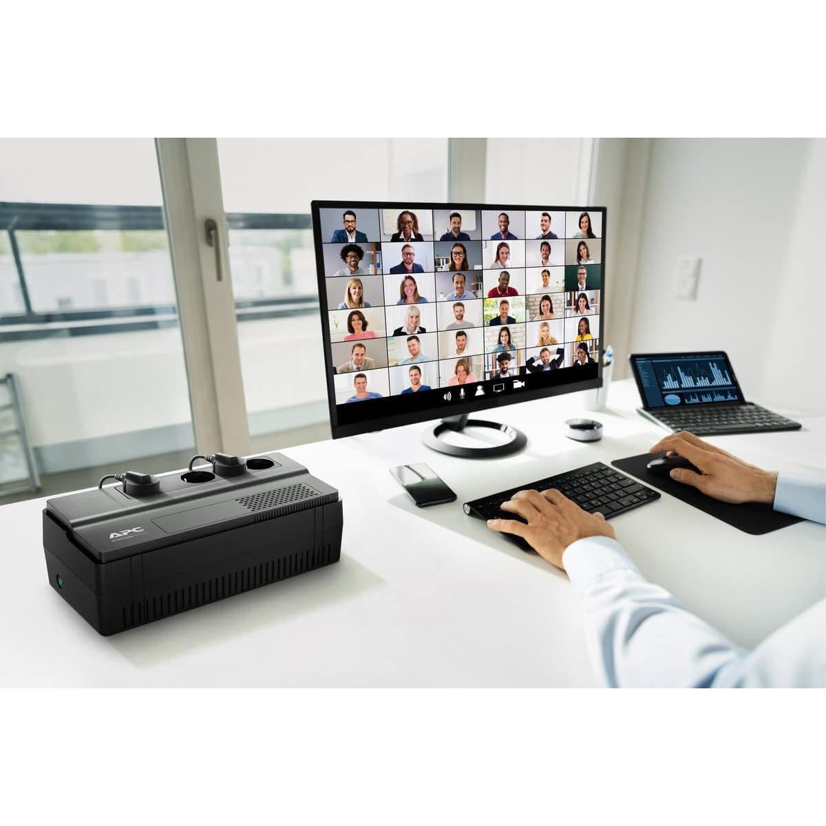 Sistem de Alimentare Neîntreruptă Off Line APC BV1000I-GR 600 W - Image 6