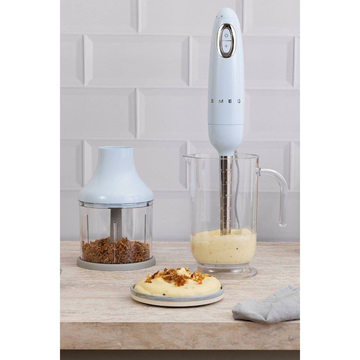 Multifunktionell handmixer med tillbehör Smeg HBF03PBEU Blå 700 W - Image 2