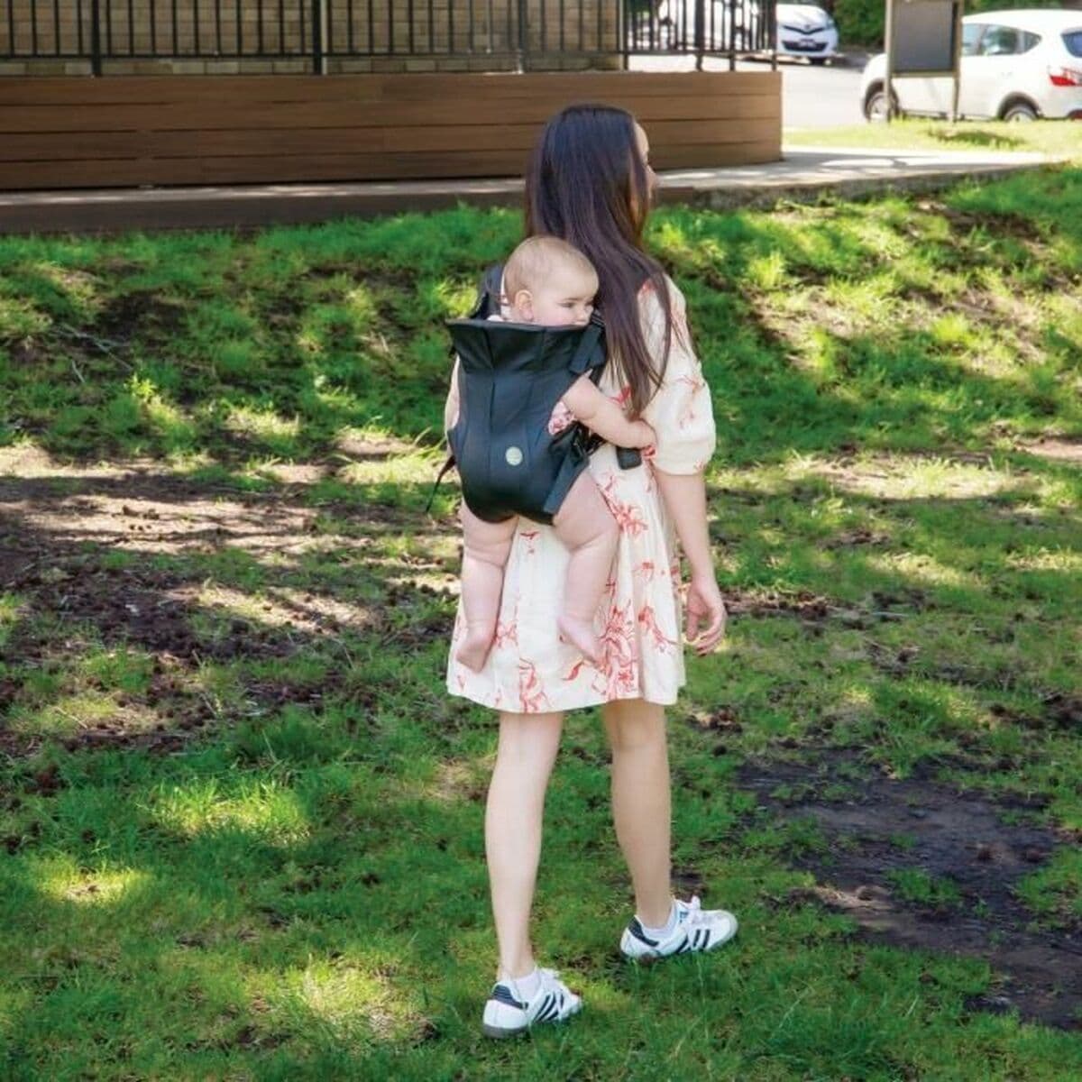 Mochila Portabebé Dreambaby Negro + 0 Meses - Image 6