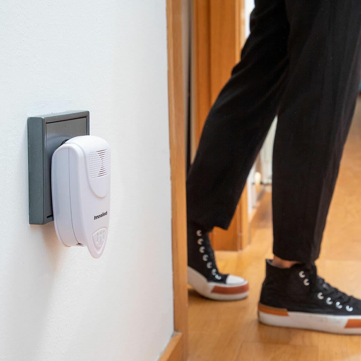 Repelente Ultrasónico de Plagas KL Duo InnovaGoods 2 Unidades - Image 5