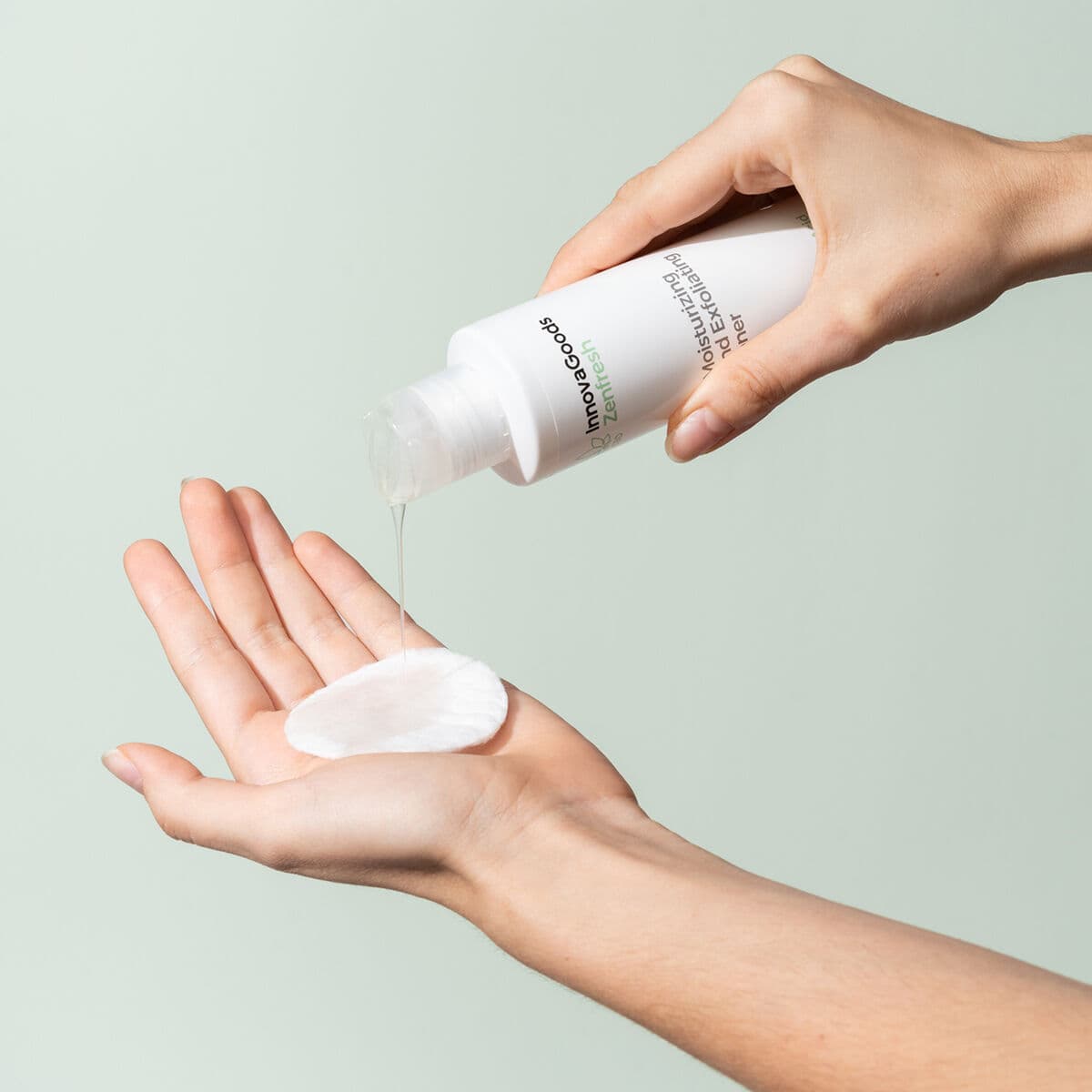 Drėkinamasis ir šveičiamasis veido tonikas CBD Zenfresh InnovaGoods 150 ml - Image 4