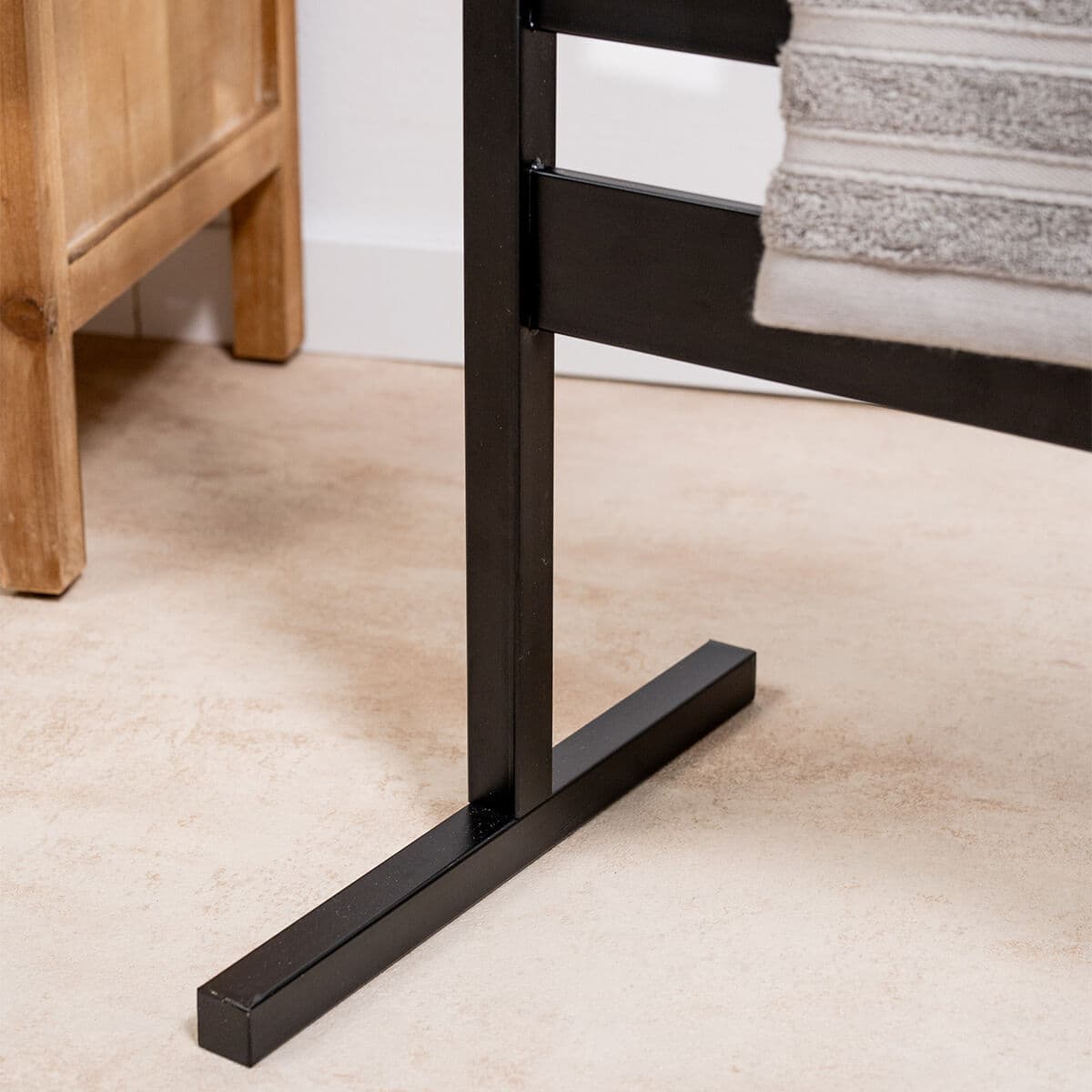 Elektrisk handdukstork för vägg eller golv InnovaGoods WARMER Plast 10 Stänger (Renoverade B) - Image 5