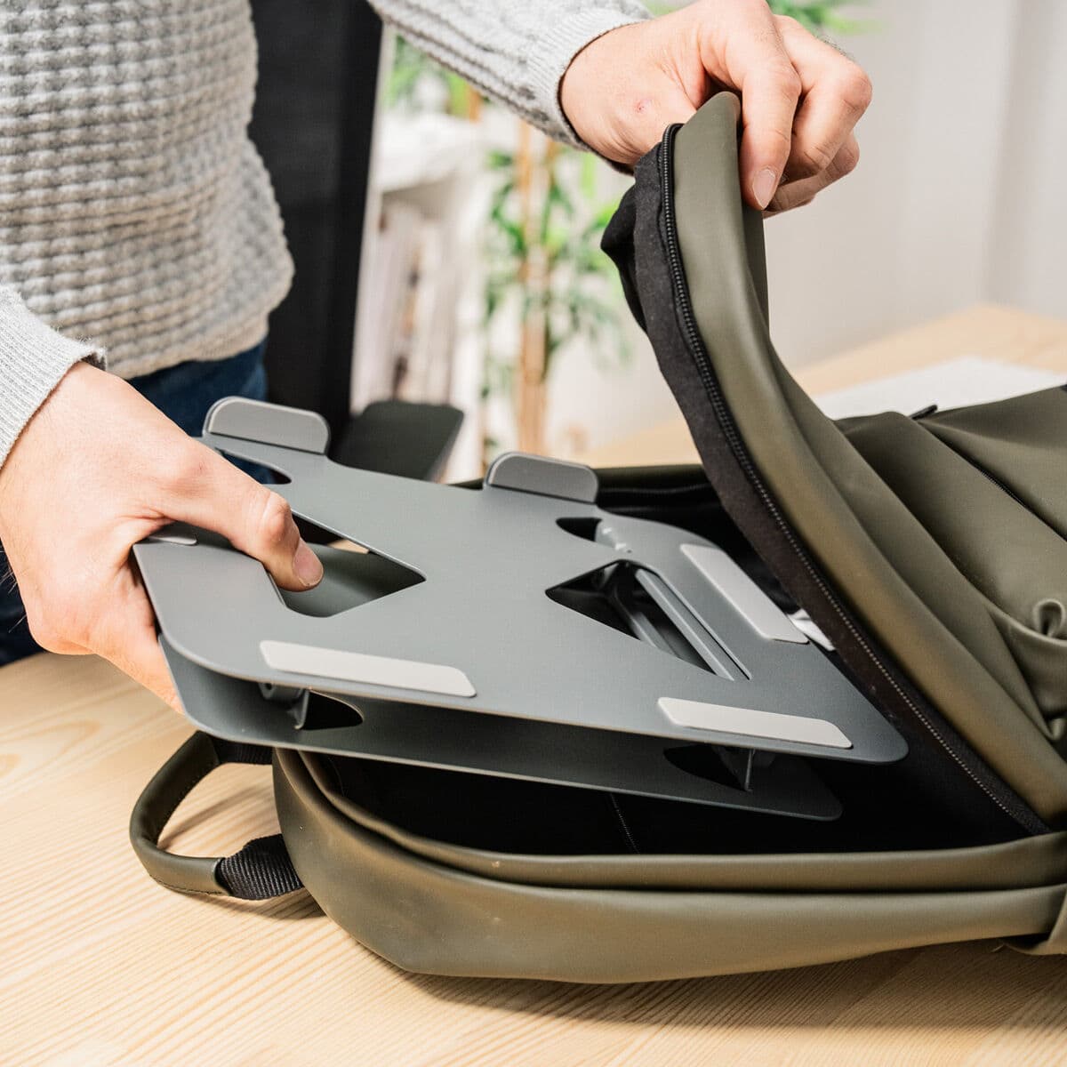 Zusammenklappbarer und verstellbarer Laptop-Ständer Lastan InnovaGoods - Image 4